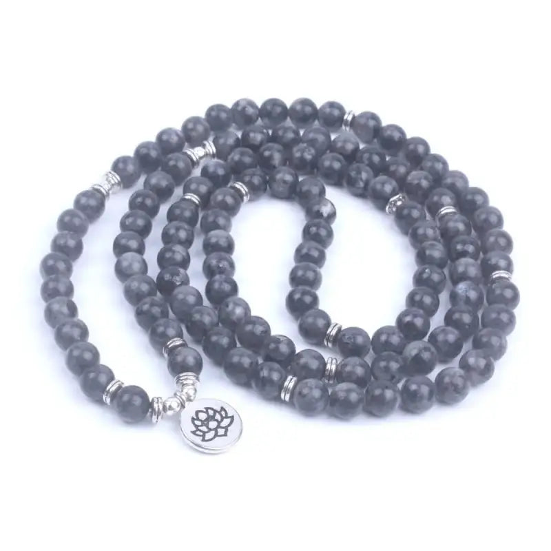 Bracelet mala en Labradorite avec charm | Bracelets | pierre naturelle bijoux