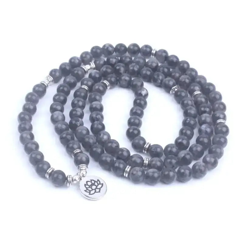Bracelet mala en Labradorite avec charm | Bracelets | pierre naturelle bijoux