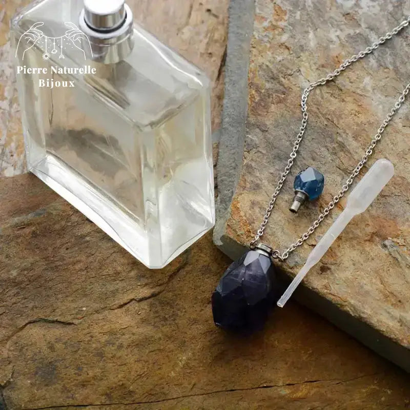 Collier diffuseur de parfum en Lapis-lazuli / Fluorite | Colliers | pierre naturelle bijoux