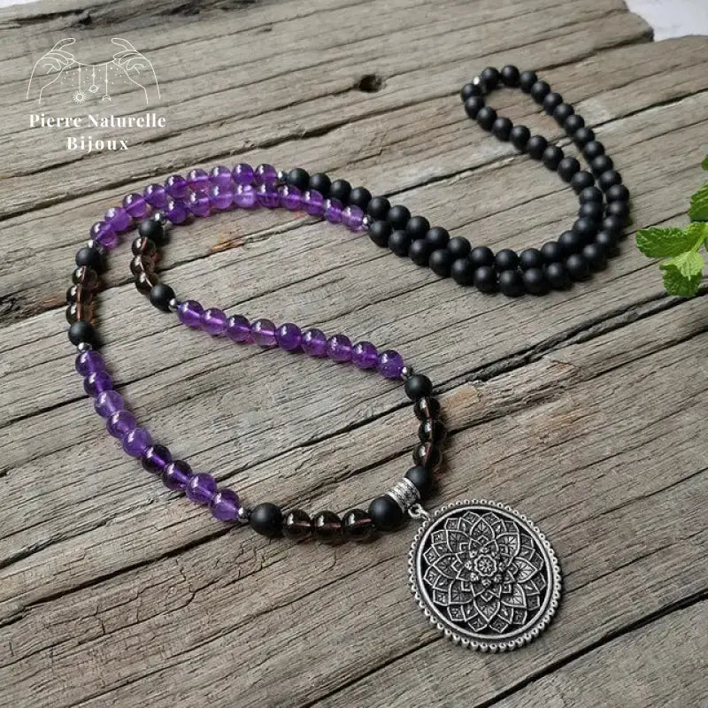 Collier "Aspiration" en Onyx, Améthyste, Quartz fumé et Hématite