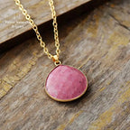 Collier "Reconnaissance" en Rhodonite | Colliers | pierre naturelle bijoux
